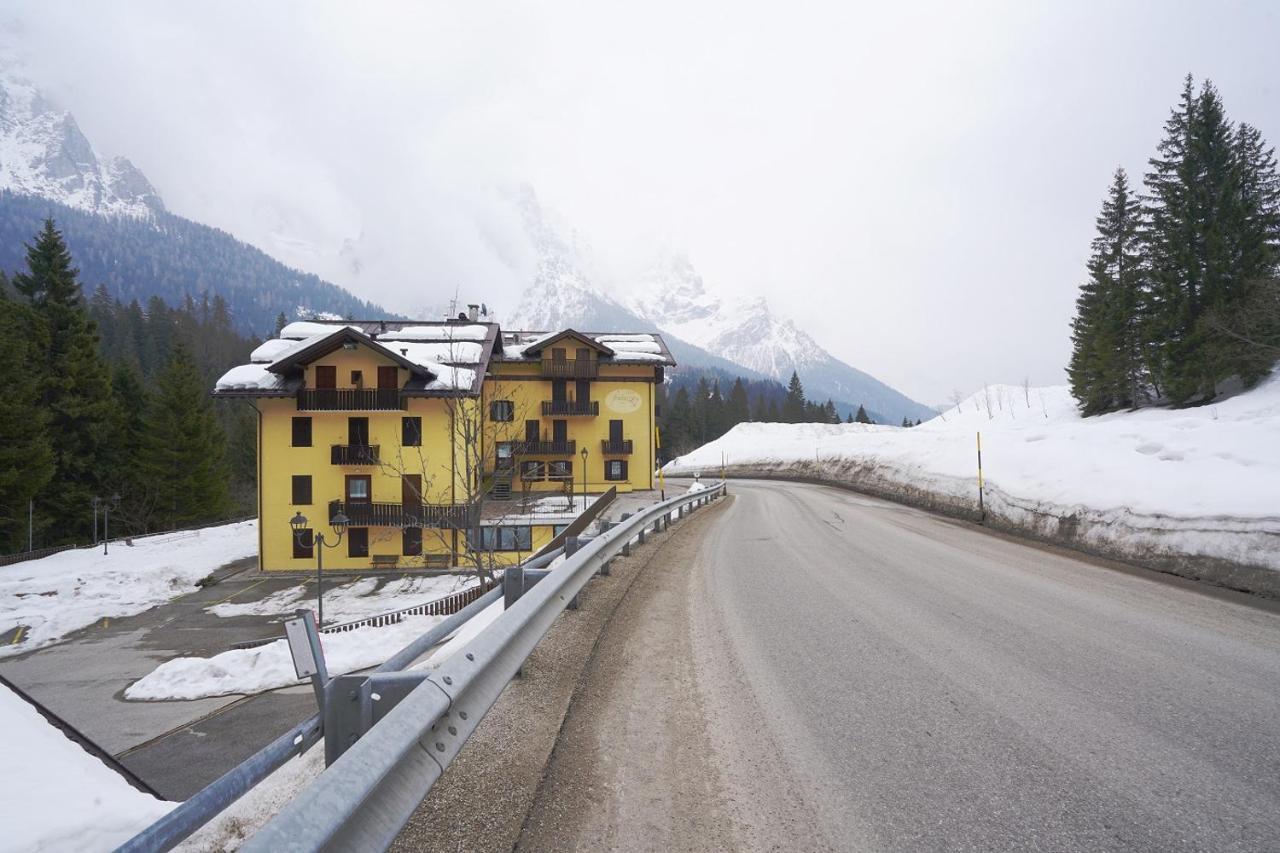 Gh Hotel Fratazza San Martino Di Castrozza Luaran gambar